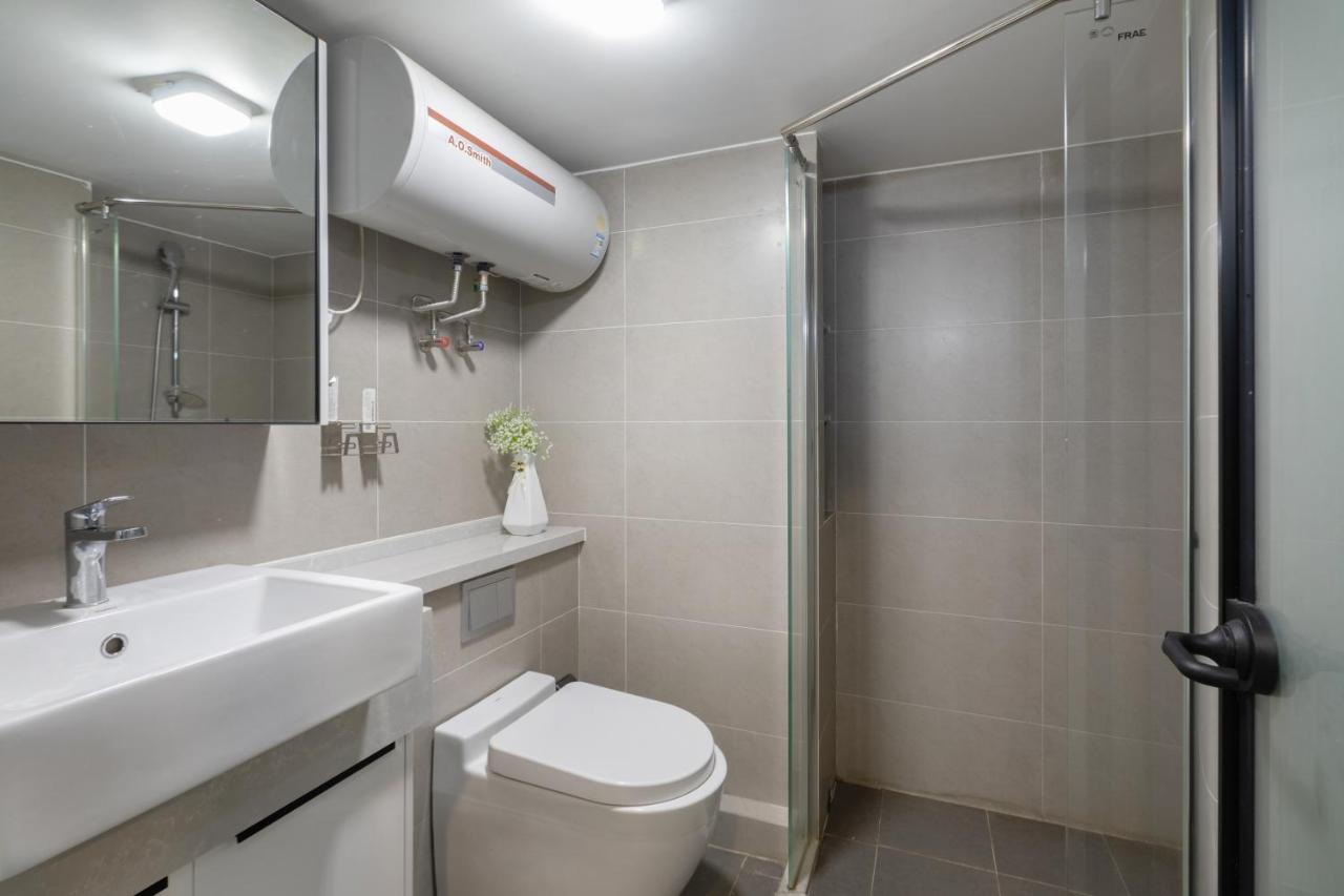 Xinghe Times Apartment - Shenzhen North Railway Station Экстерьер фото