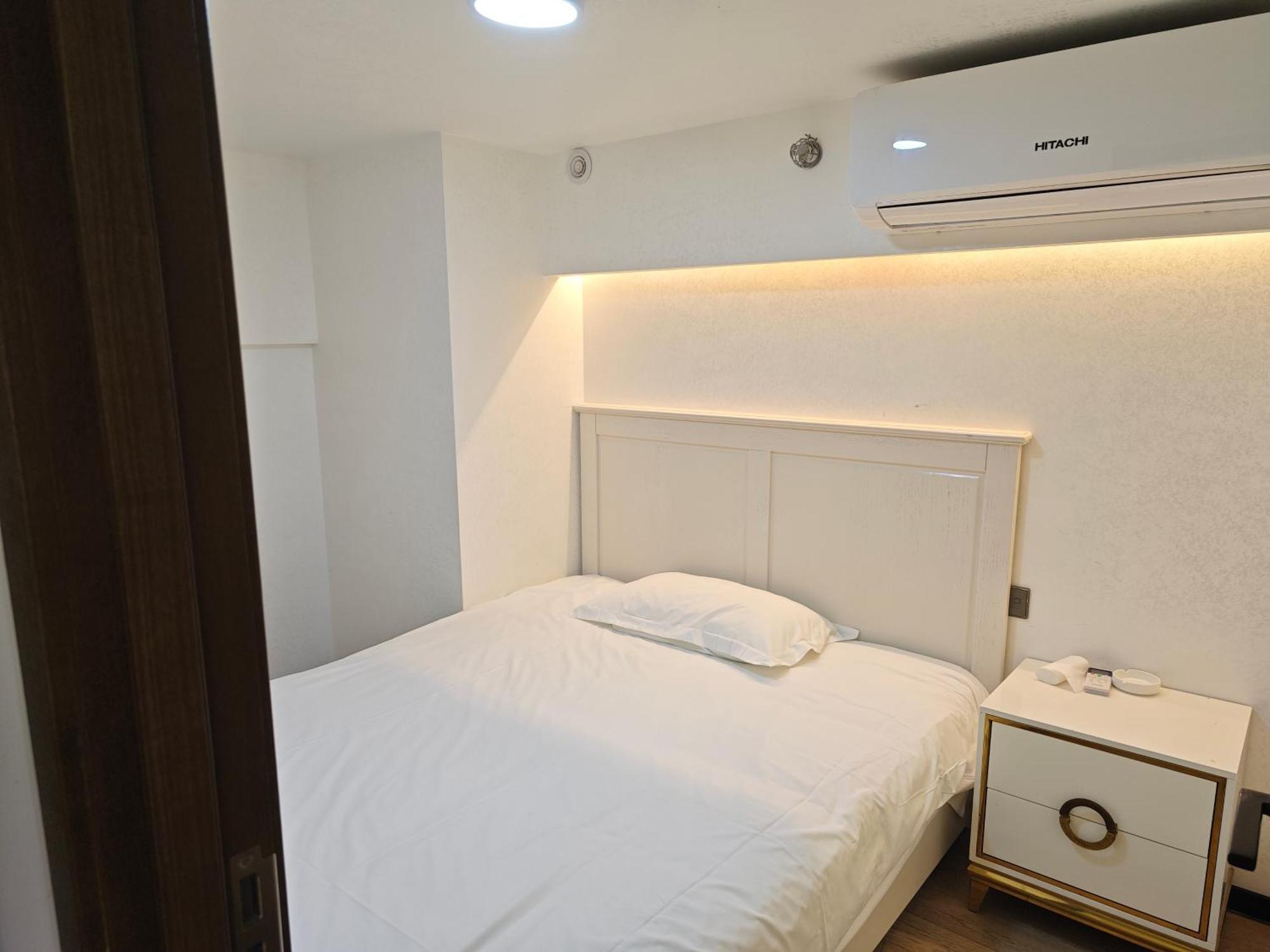 Xinghe Times Apartment - Shenzhen North Railway Station Экстерьер фото
